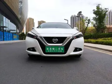 2019 Nissan Bluebird с пробегом 120 000 км