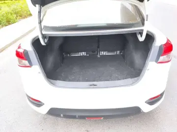 2019 Nissan Bluebird с пробегом 120 000 км