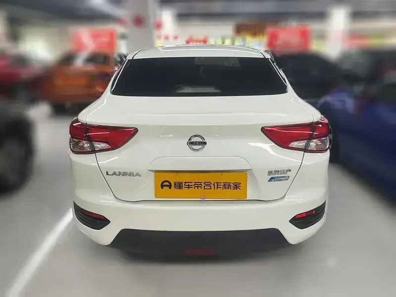 2021 Nissan Bluebird с пробегом 79 900 км