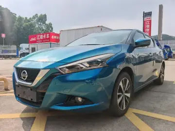 Nissan Bluebird