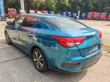 2019 Nissan Bluebird с пробегом 100 000 км