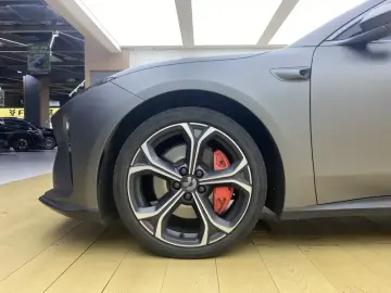 2022 Nio ET5 с пробегом 50 000 км