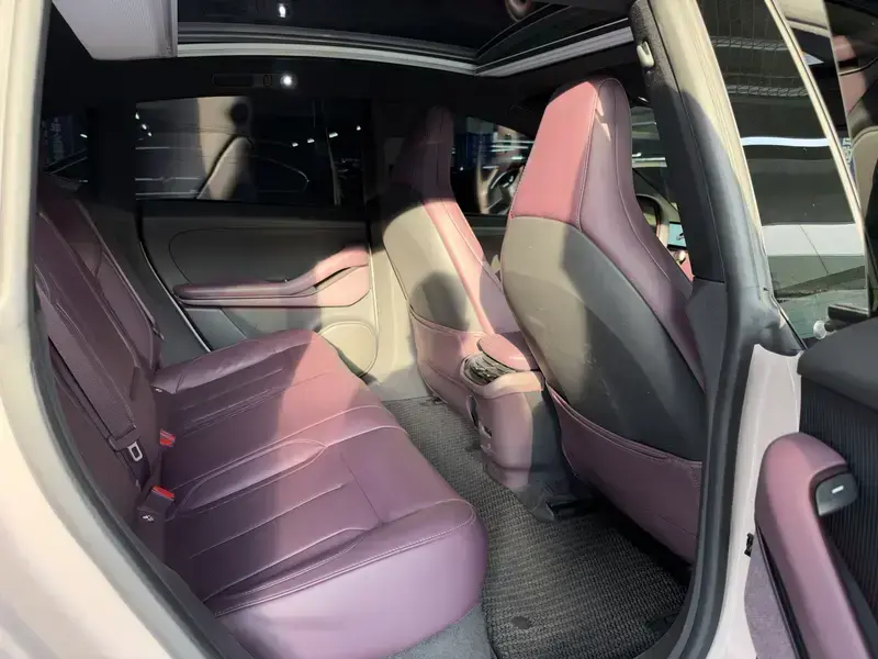 2024 Nio ET5 с пробегом 44 000 км
