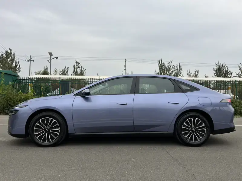 2026 Nissan N6 с пробегом 20 000 км