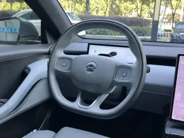 2022 Nio ET5 с пробегом 98 000 км