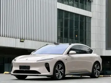 2022 Nio ET5 с пробегом 73 000 км