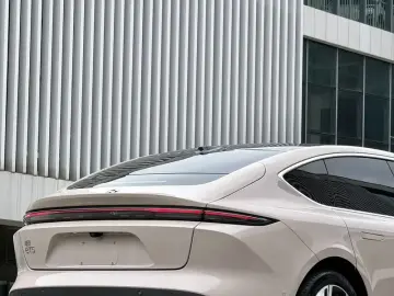 2022 Nio ET5 с пробегом 73 000 км
