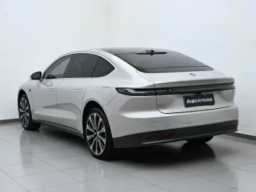 2024 Nio ET7 с пробегом 9 700 км