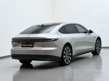 2024 Nio ET7 с пробегом 9 700 км