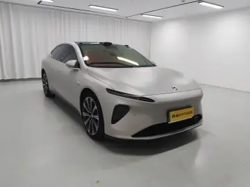 2024 Nio ET7 с пробегом 20 800 км