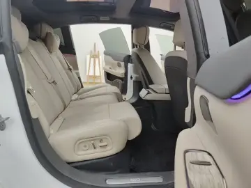 2024 Nio ET7 с пробегом 47 800 км