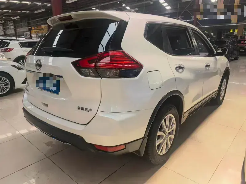 2023 Nissan X-Trail с пробегом 30 000 км
