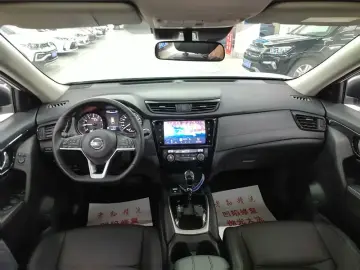 2022 Nissan X-Trail с пробегом 66 000 км