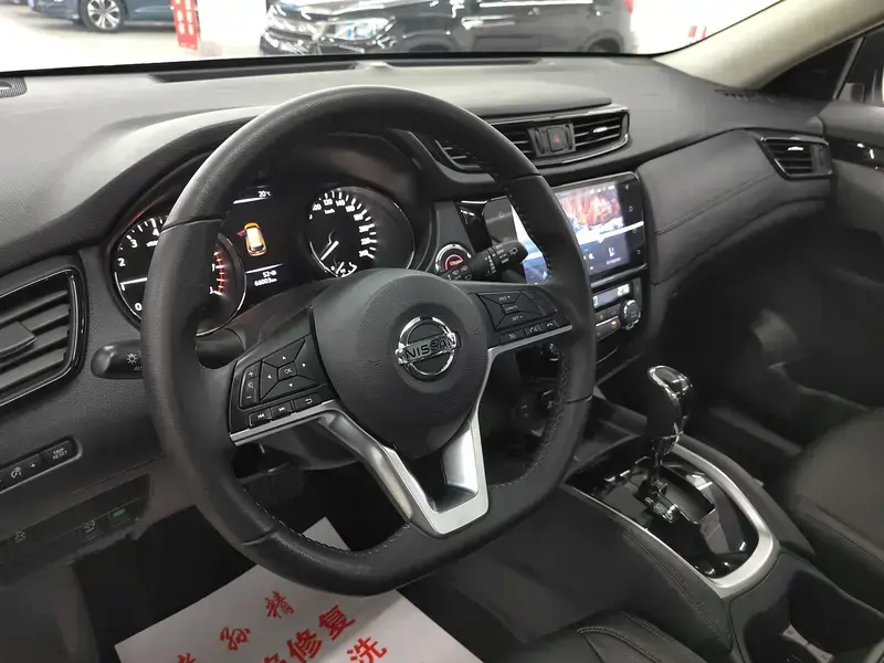 2022 Nissan X-Trail с пробегом 66 000 км