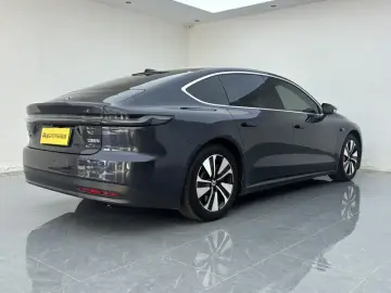 2021 Nio ET7 с пробегом 59 200 км