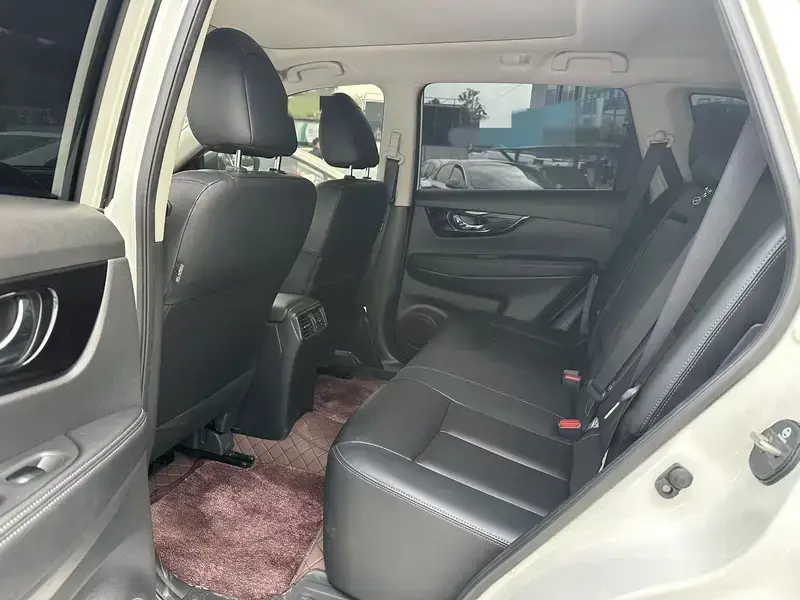 2023 Nissan X-Trail с пробегом 16 800 км