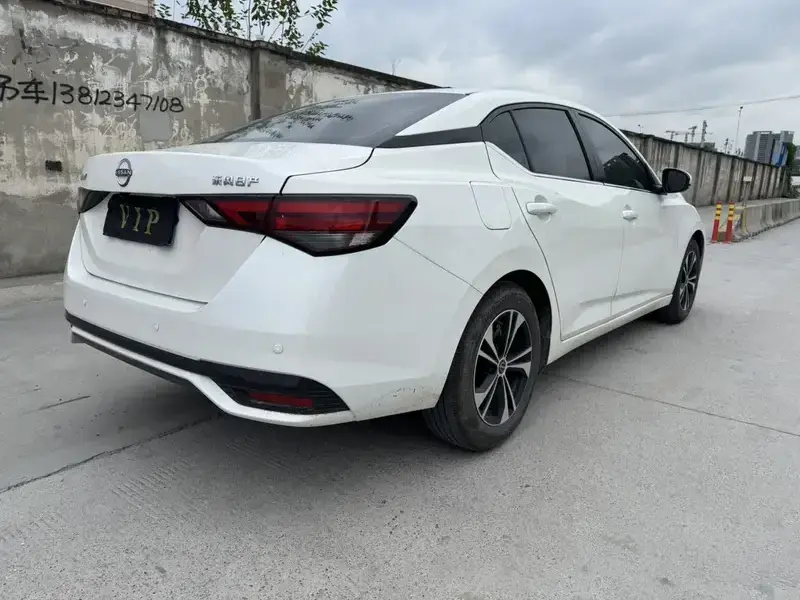 2023 Nissan Sylphy с пробегом 20 000 км
