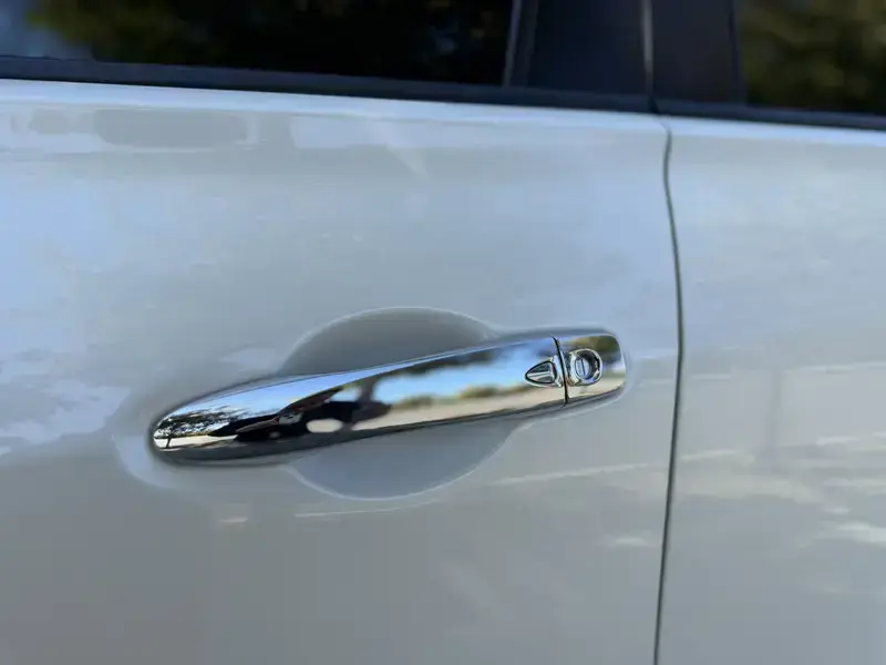 2023 Nissan Kicks с пробегом 11 000 км