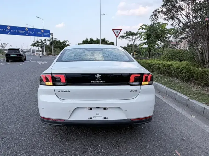 2019 Peugeot 308 с пробегом 55 000 км