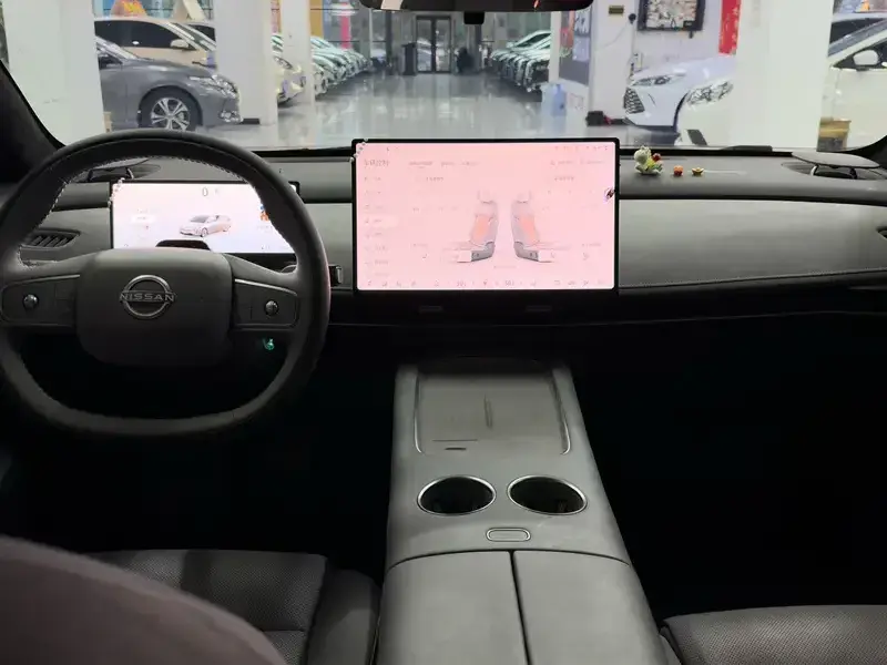 2025 Nissan N7 с пробегом 18 000 км