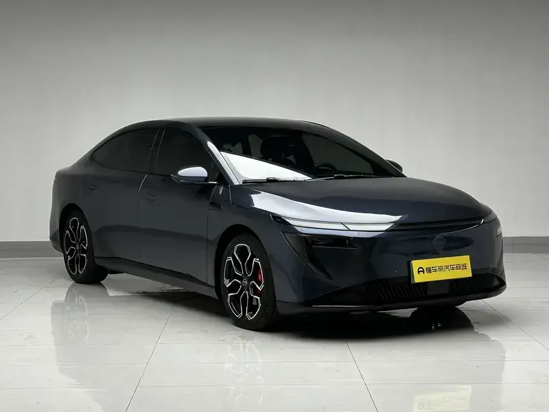 2025 Nissan N7 с пробегом 28 300 км