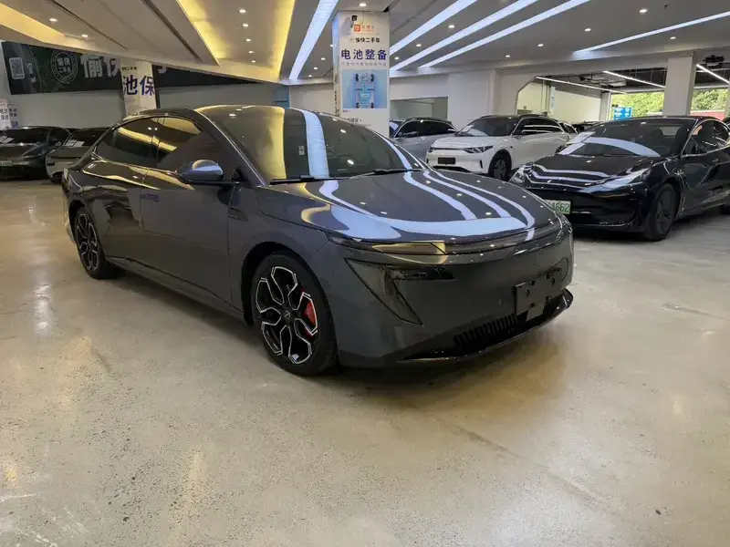 2025 Nissan N7 с пробегом 28 700 км