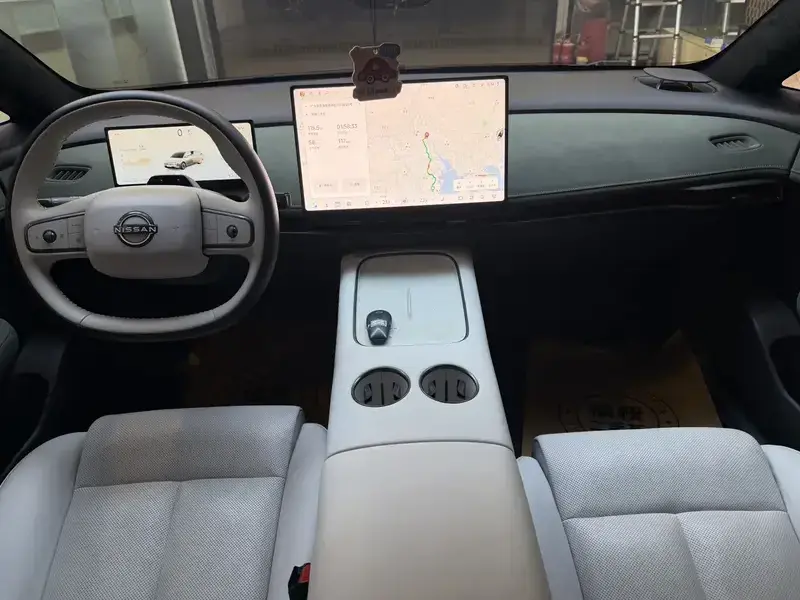 2025 Nissan N7 с пробегом 28 700 км