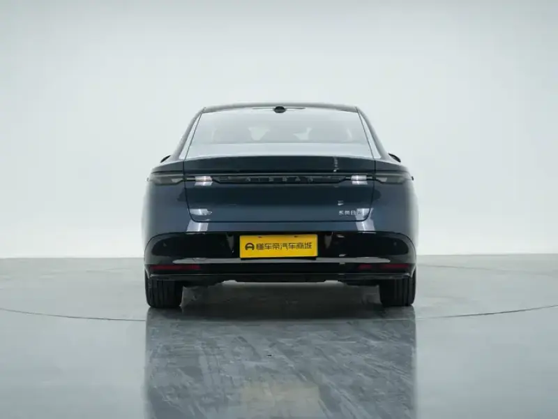 2025 Nissan N7 с пробегом 17 600 км