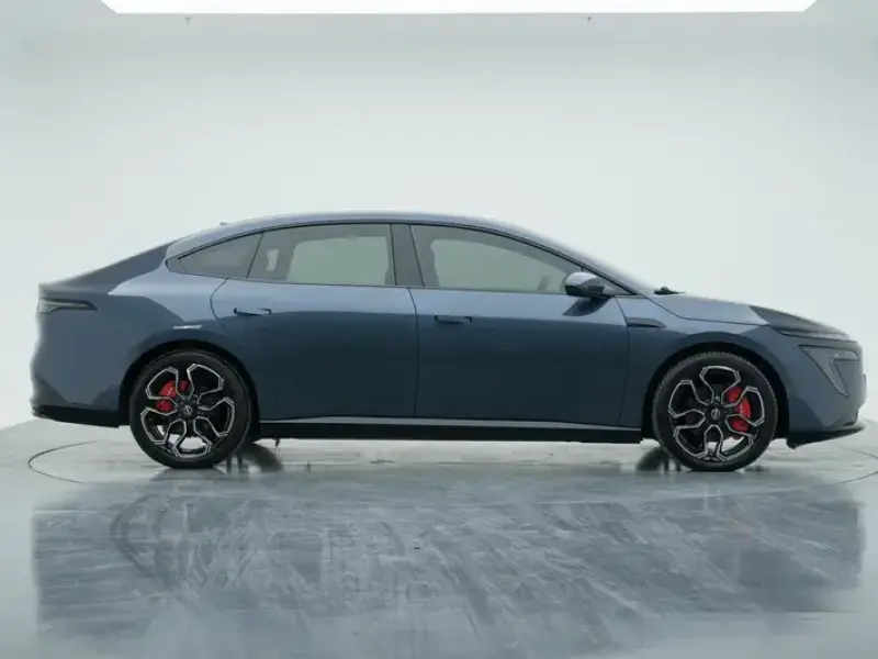 2025 Nissan N7 с пробегом 17 600 км