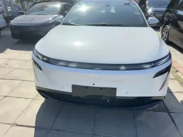 2025 Nissan N7 с пробегом 12 000 км