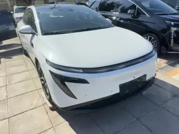 2025 Nissan N7 с пробегом 12 000 км