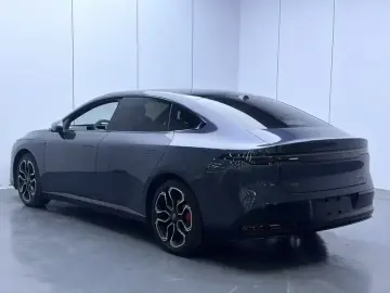 2025 Nissan N7 с пробегом 28 200 км