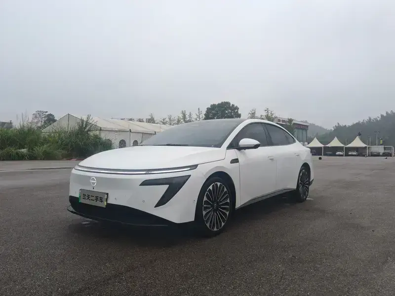 2025 Nissan N7 с пробегом 27 000 км