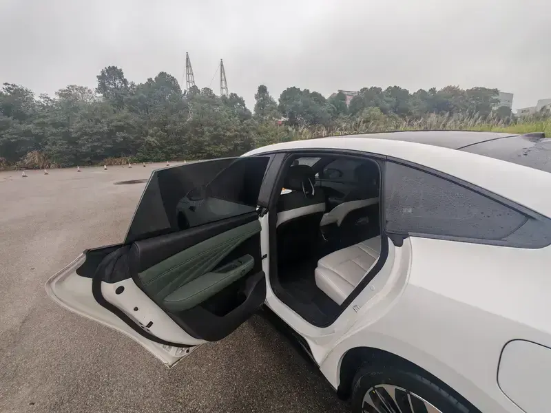 2025 Nissan N7 с пробегом 27 000 км