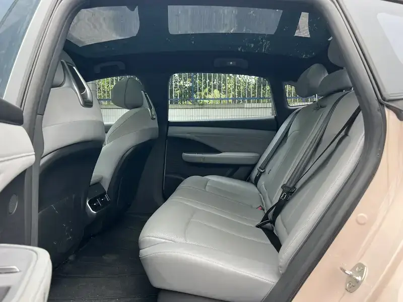 2025 Nissan N7 с пробегом 23 700 км