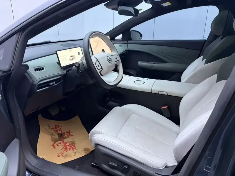 2025 Nissan N7 с пробегом 10 500 км