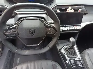 2024 Peugeot 408 с пробегом 12 800 км