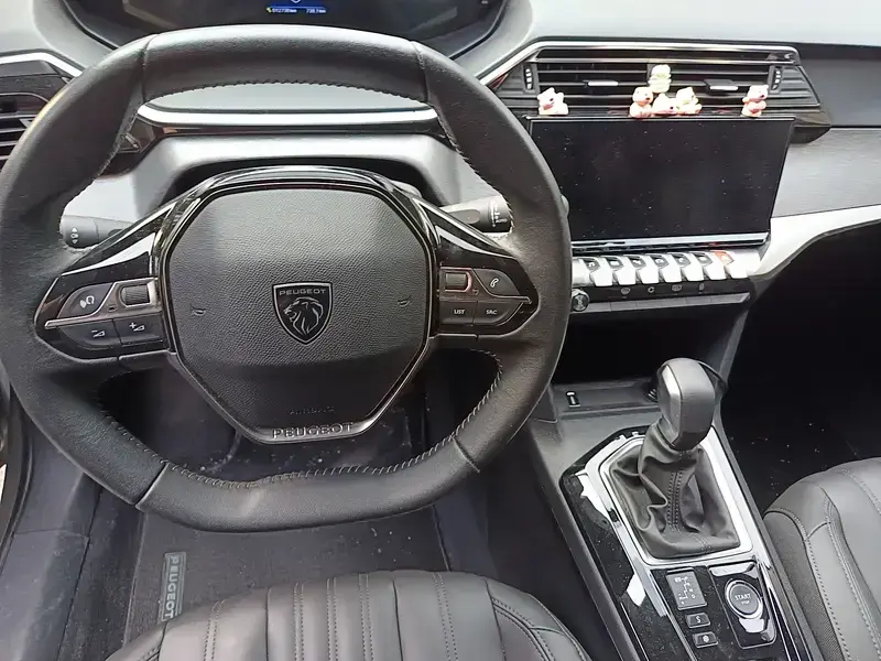 2024 Peugeot 408 с пробегом 12 800 км
