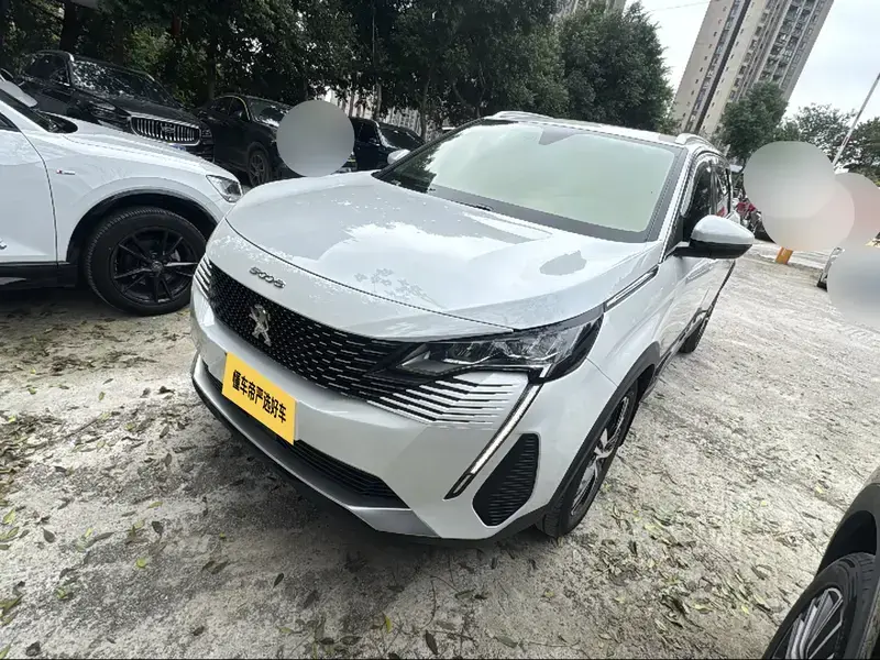2021 Peugeot 5008 с пробегом 39 700 км