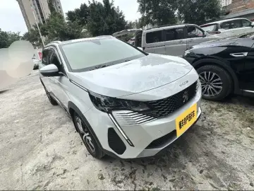 2021 Peugeot 5008 с пробегом 39 700 км