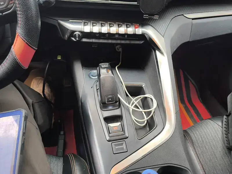 2019 Peugeot 5008 с пробегом 54 600 км