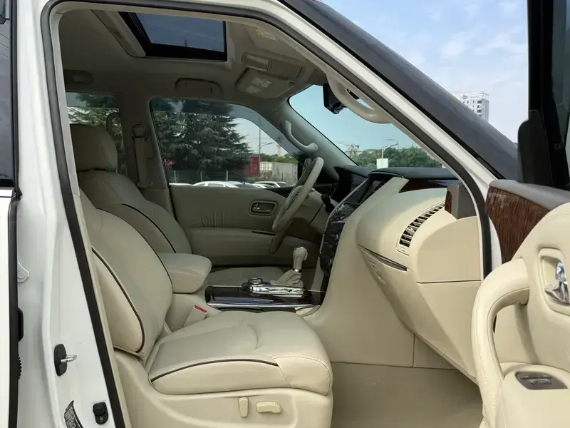 2019 Nissan Patrol с пробегом 107 000 км