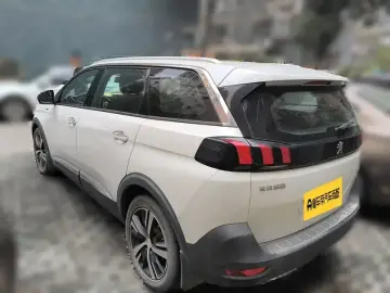 2019 Peugeot 5008 с пробегом 54 600 км