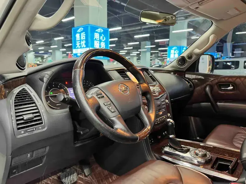 2019 Nissan Patrol с пробегом 170 000 км
