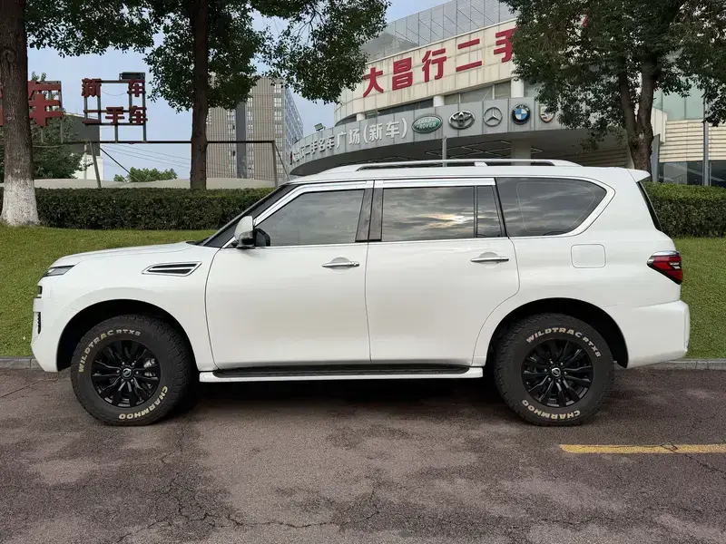 2020 Nissan Patrol с пробегом 80 000 км