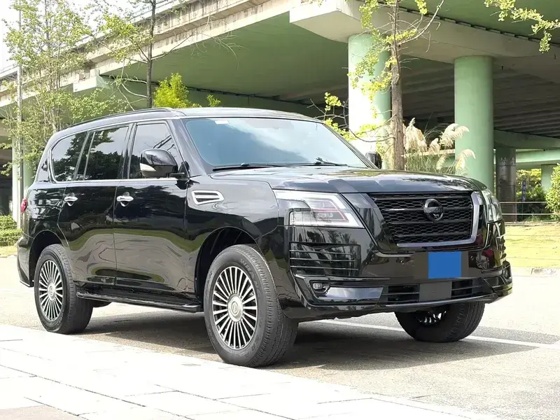 2020 Nissan Patrol с пробегом 90 000 км