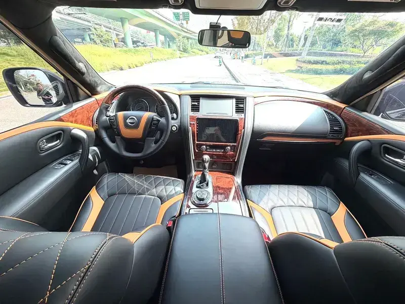 2020 Nissan Patrol с пробегом 90 000 км