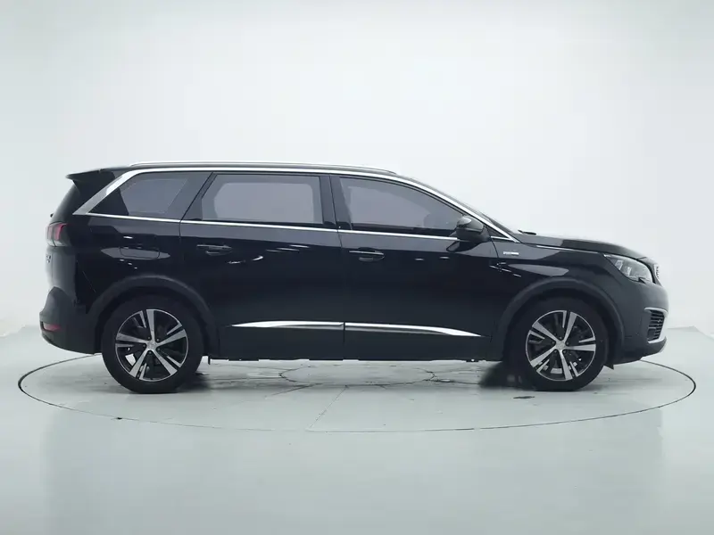 2019 Peugeot 5008 с пробегом 121 300 км