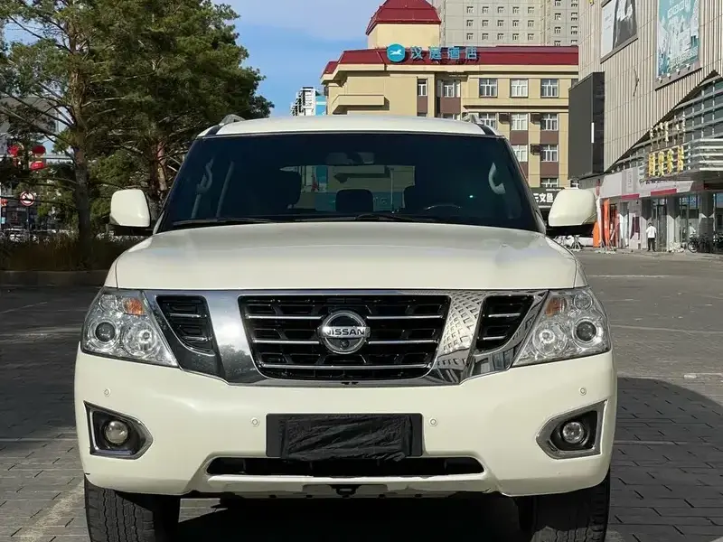 2019 Nissan Patrol с пробегом 100 000 км