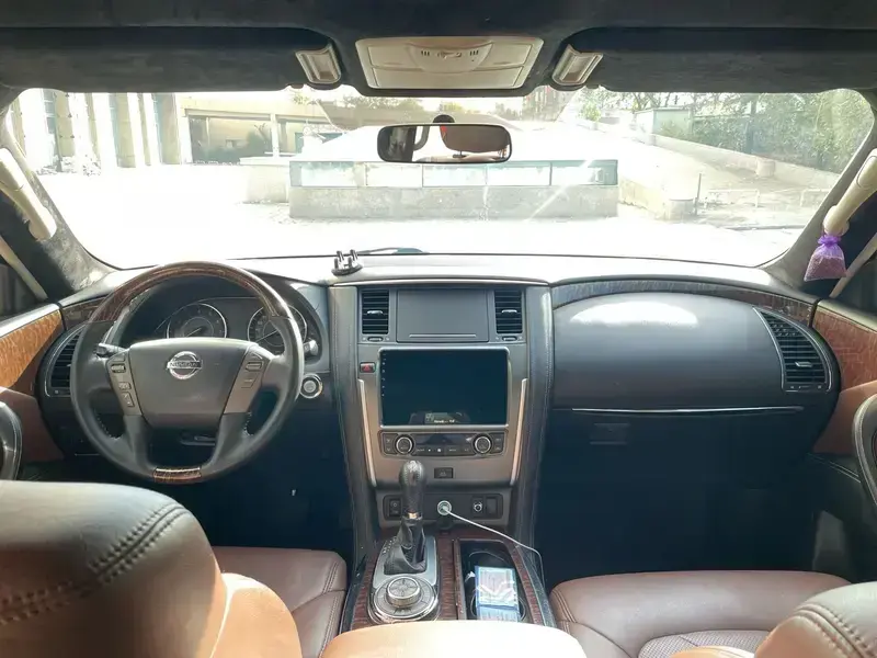 2019 Nissan Patrol с пробегом 100 000 км